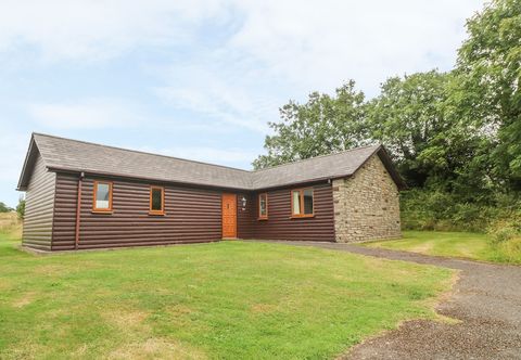 Lain-lain 64 Waterside