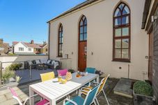 Lainnya Capel Tabernacl