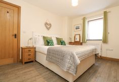 Others 2 The Lily Pad