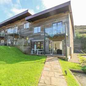 Primary image1Sea Breeze 17 Gannel,Deviock公寓