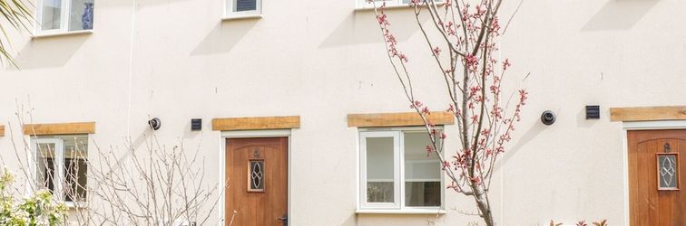 Lain-lain 9 Malthouse Court