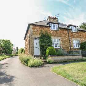 Primary image1倫小屋飯店,South Luffenham飯店