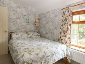 อื่นๆ 4 Willow Cottage