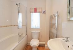 其他 4 7 Malt House Court