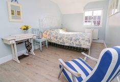 Others 7 3 Elm Cottage