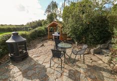 Lain-lain 7 Tan Yr Allt