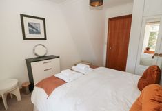 Others 4 Changing Tide