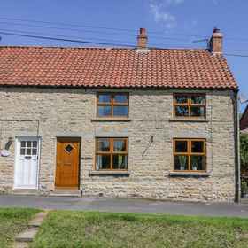 Primary image 1 The Cottage, Edstone Hotels