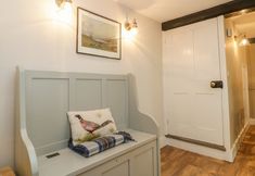 Others 2 Market House