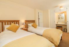 Lain-lain 2 Upper Barn Cottage