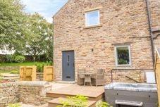 อื่นๆ Overlea Barn