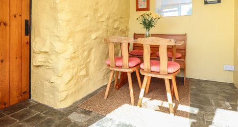 その他 2 Bowling Green Cottage