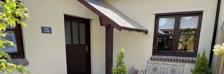 Khác Stable Cottage