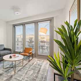 Primary image 1 Kasa Arlington Dallas, University of Texas at Arlington Hotels