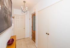 Others 2 Forest View Bright Apartment