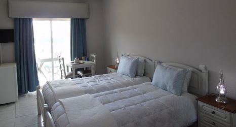 Others 2 Lagos Guests B&B