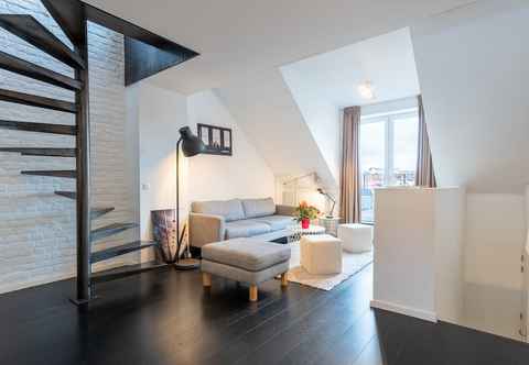 อื่นๆ Europea Luxury Duplex Residence Flagey