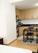 Kamar Prime BGC Location Apartments by PH Staycation