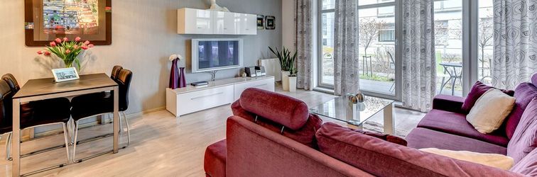 Lain-lain Grand Apartments - Aqua