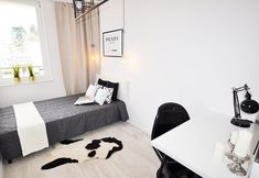 Lain-lain 2 M11 Outstanding Apartment with Balcony