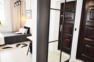 Lain-lain 4 M11 Outstanding Apartment with Balcony