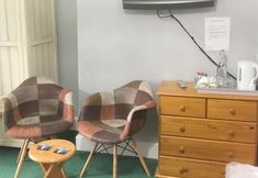 Others 2 Seascape Guest House