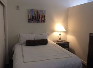 Others 4 Westlake Steps