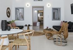 Others 4 You And Me Suites