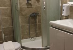 Others 2 Zen Suit Otel