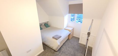 อื่นๆ 4 Livingstone 2