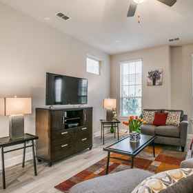 Primary image1Beautiful furnished 3 bedroom Allen Home,科林县飯店