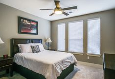 Lain-lain 2 Frisco Furnished apts.