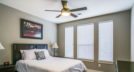 Lain-lain 2 Frisco Furnished apts.