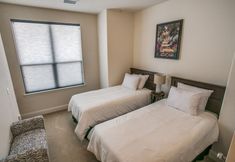 Others 4 Stylish 3 bedroom Town Home at shops at