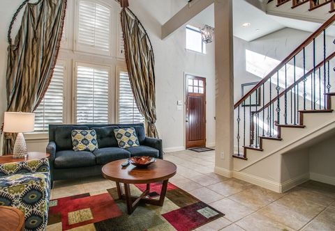 Lain-lain Beautifully furnished TownHome at shops