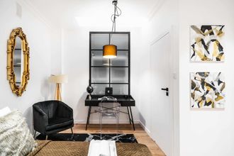 Others 4 Main Square Apartments - LoftAffair