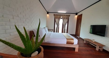 Others 2 The Kelong Trikora Resort