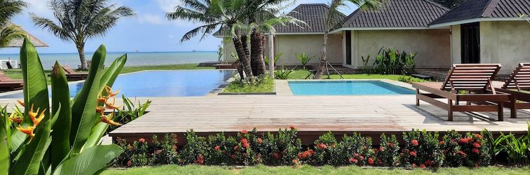 Others The Kelong Trikora Resort