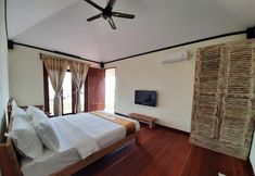 Others 5 The Kelong Trikora Resort