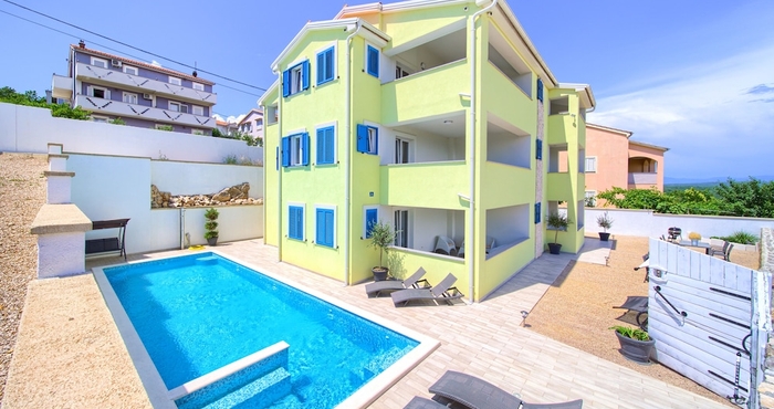 Lainnya Apartments Mali Nono