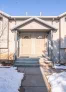 Imej utama Heart Of Ogden, 25 Minutes To Snowbasin Ski Resort 3 Bedroom Duplex by Redawning