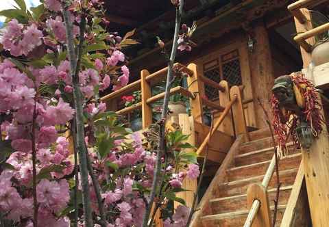 Others Tibetan-style Courtyard Hotel