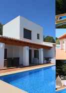 ภาพหลัก 2 Twin Luxurious & Secluded Villa - Private Pools, Walk to the Beach & Moraira
