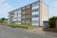 Lain-lain 2-bed Flat With Superfast Wi-fi DW Lettings 9WW