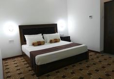 Others 3 Hotel Akashayaam