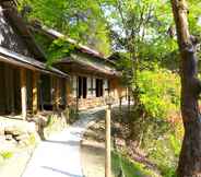 Others 5 Woodland Bothy