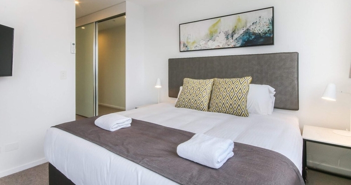 อื่นๆ Luxurious 2 Bedroom Brand New Apartment With Amazing Hinterland Views