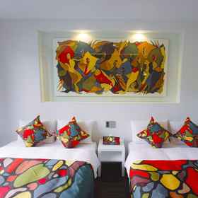 Primary image 1 Bond Base, โรงแรม & ที่พัก สถานีซากาโดโนะ