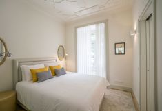 Khác 2 Courtyard & Elegance Apartment