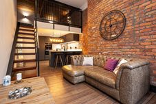 Lain-lain Portland Street Apartments